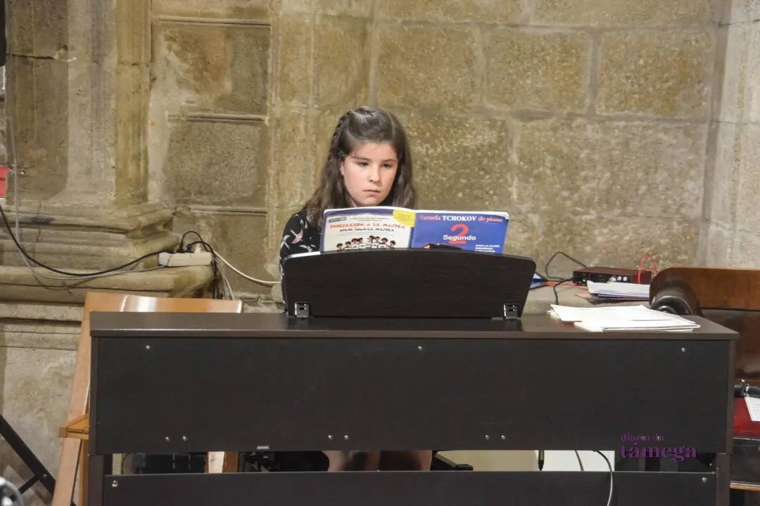 CARITAS040519-4