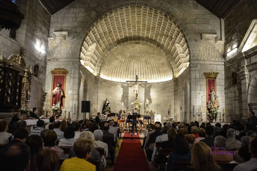 CARITAS040519-17