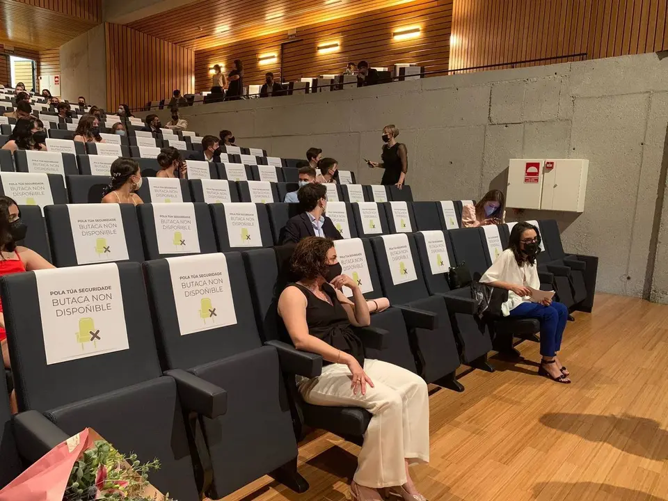 Graduaci&oacute;n promoci&oacute;n 2021 IES