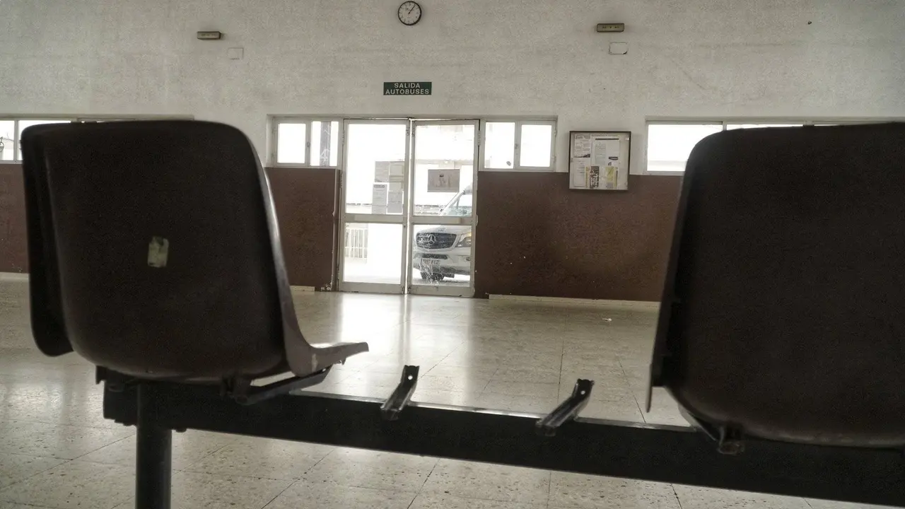 Estaci&oacute;n de autobuses de Ver&iacute;n. | FOTO: Iv&aacute;n Iglesias