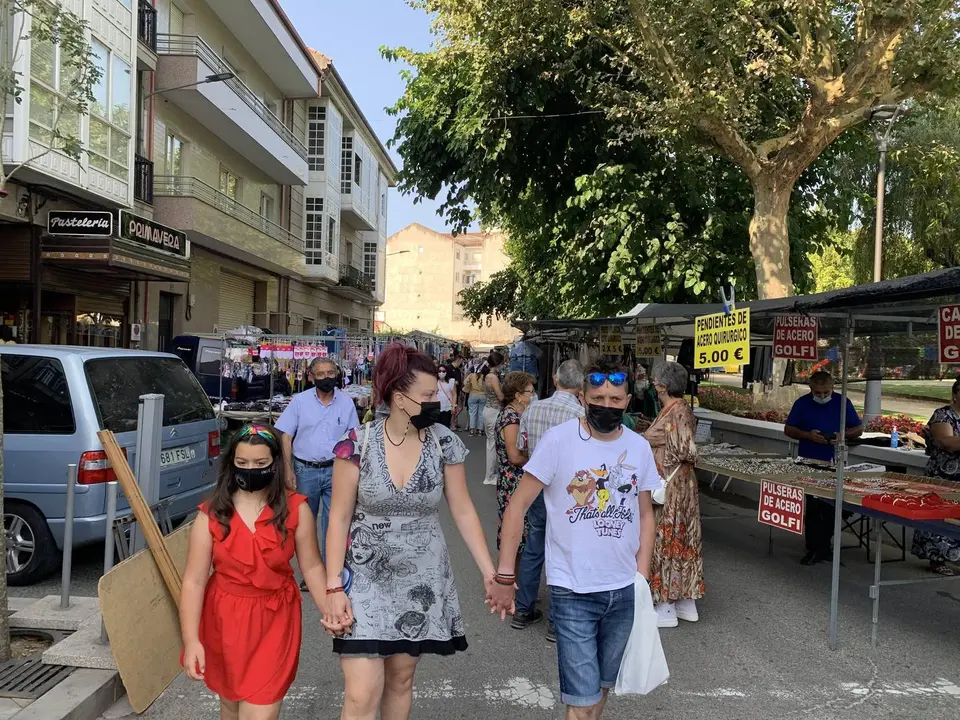 Feira do 23 de agosto en Ver&iacute;n. | FOTO: M. D.