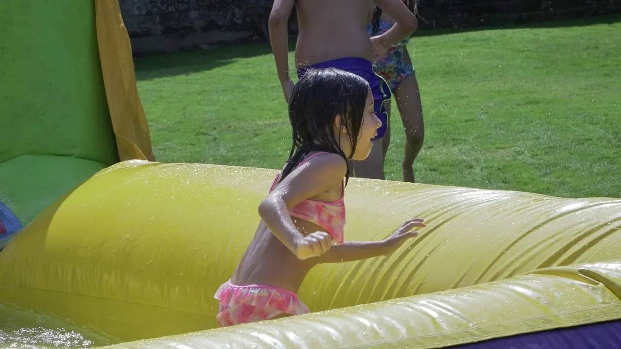 As Escolas Deportivas de Ver&iacute;n na Piscina Municipal