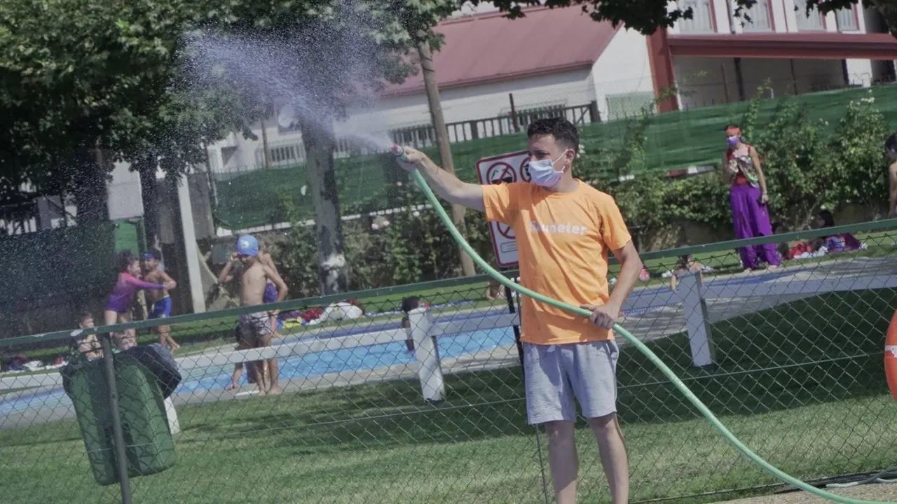 As Escolas Deportivas de Ver&iacute;n na Piscina Municipal