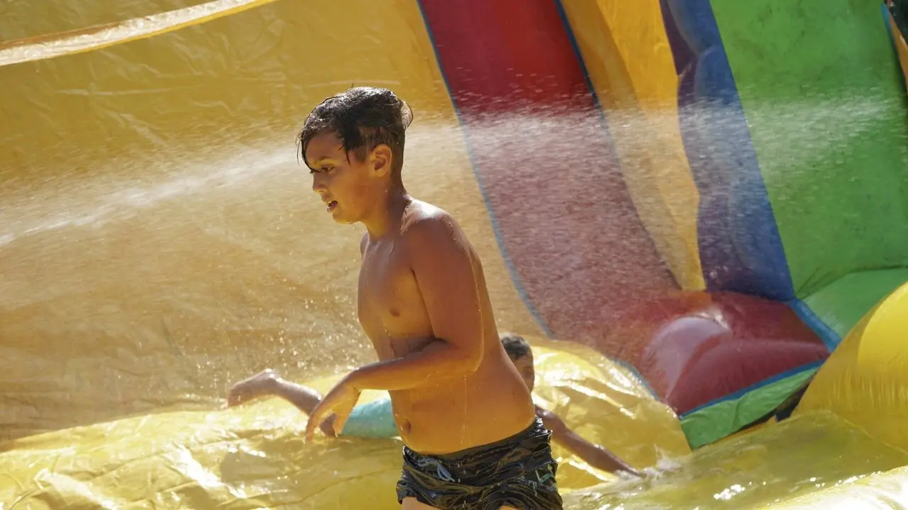 As Escolas Deportivas de Ver&iacute;n na Piscina Municipal