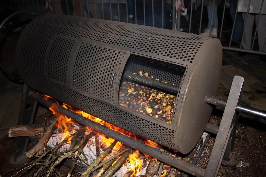 Asador das casta+&brvbar;as do Magosto de Ver+&iexcl;n 9