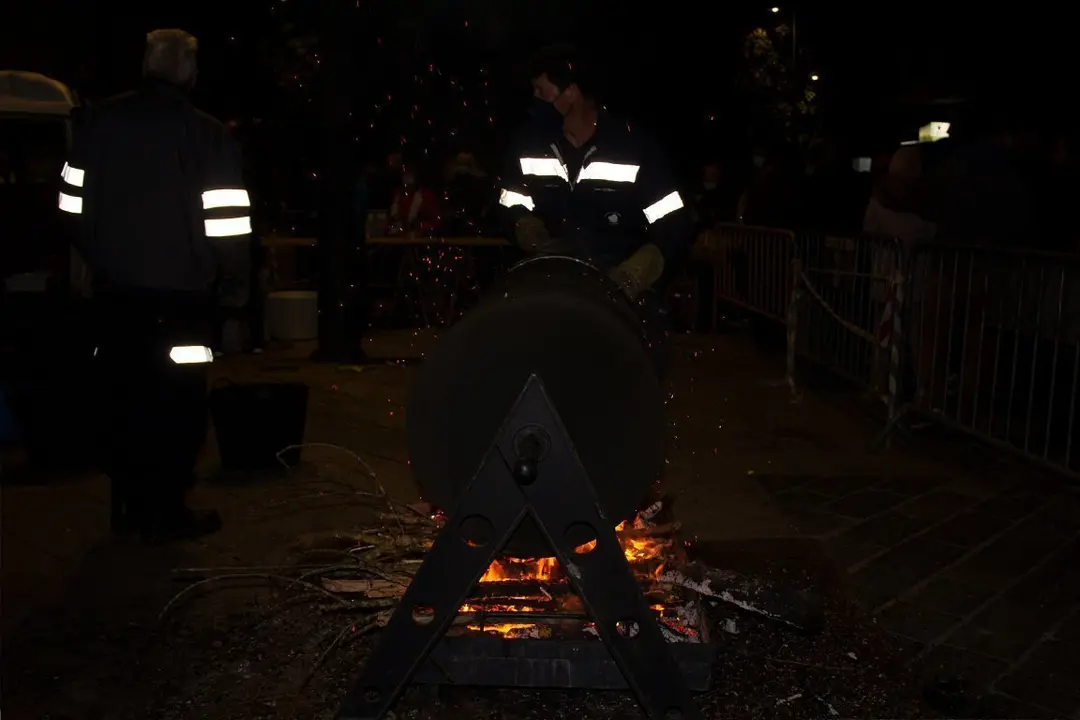 Asador das casta+&brvbar;as do Magosto de Ver+&iexcl;n 10