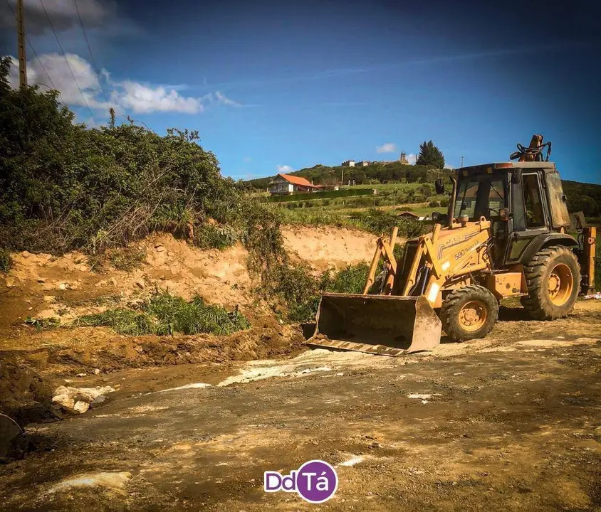 Tragsa, trabajos en la OU-1006, Vilardev&oacute;s, obras