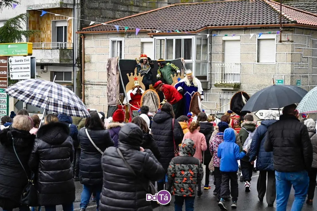 Cabalgata Reis Cualedro 2024 (33)