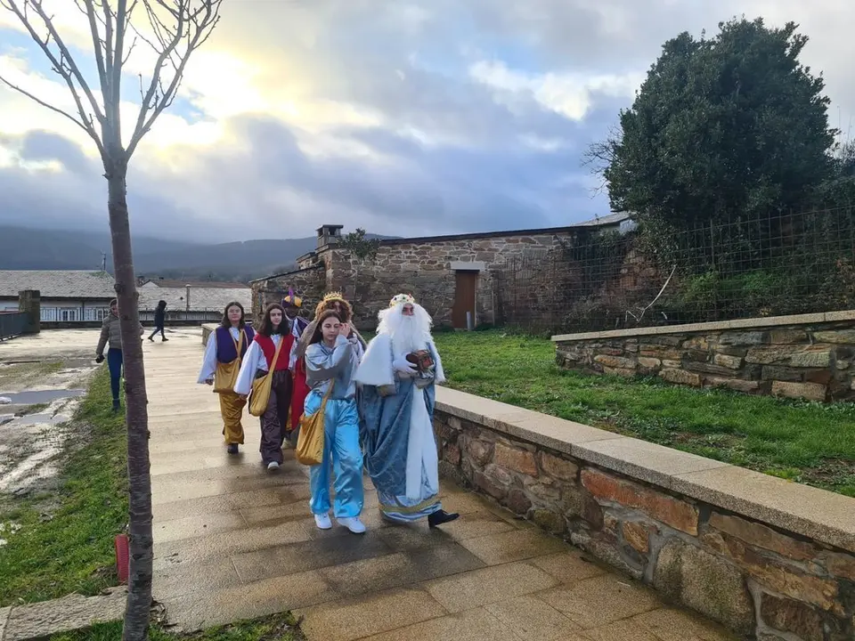 Cabalgata Reis Laza 2024 (3)
