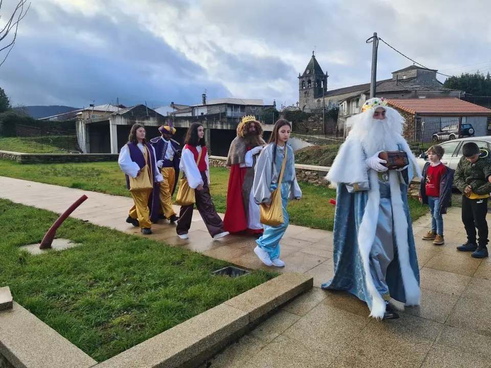 Cabalgata Reis Laza 2024 (15)