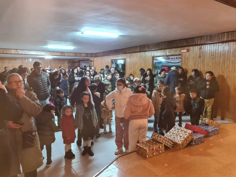 Cabalgata Reis Laza 2024 (25)