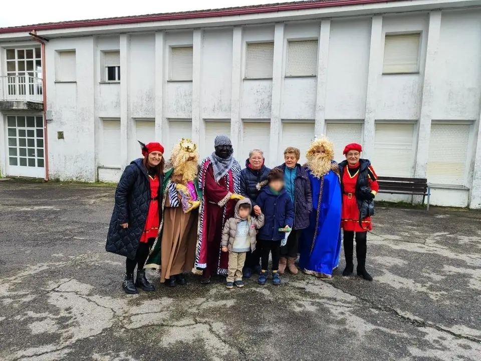 Cabalgata Reis Vilardev&oacute;s 2024 (4)