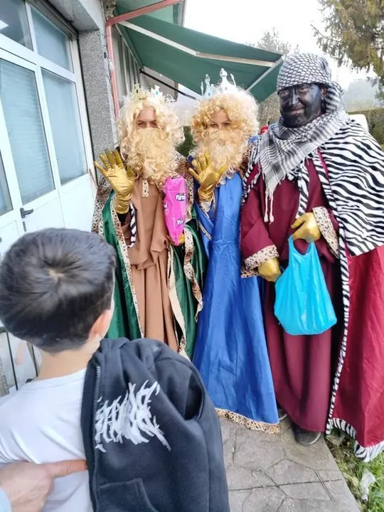 Cabalgata Reis Vilardev&oacute;s 2024 (6)