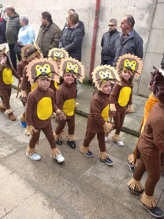2024 Desfile infantil Entroido no Amaro Refojo (2)