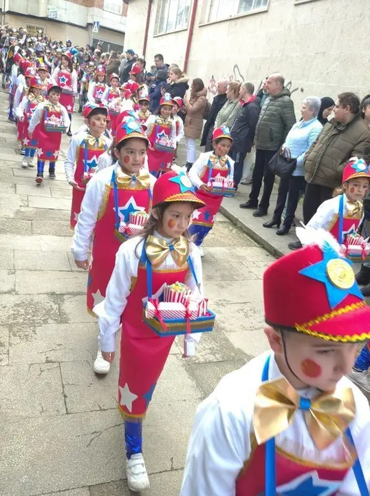 2024 Desfile infantil Entroido no Amaro Refojo (4)