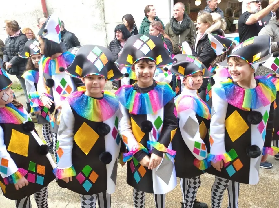 2024 Desfile infantil Entroido no Amaro Refojo (25)