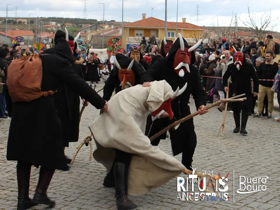 Festival Rituais Ancestrais 2024, Bemposta, Portugal - cigarr&oacute;ns (40)