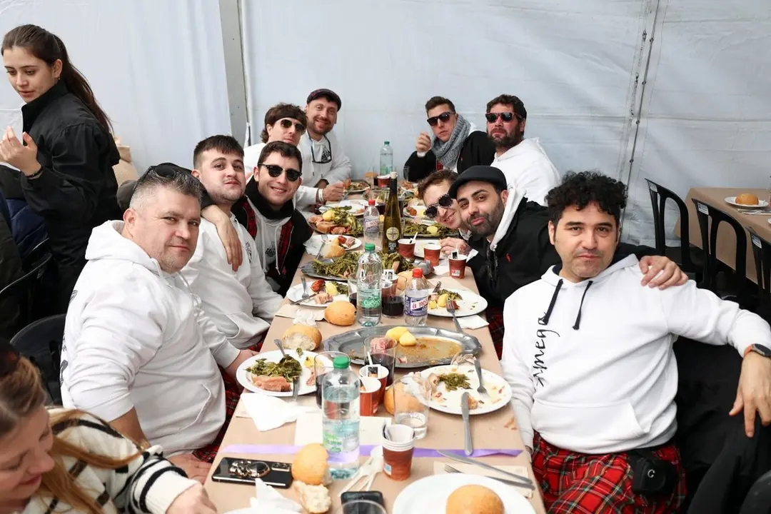 202403 XXV Festa Lac&oacute;n con grelos Cuntis - cigarr&oacute;ns, banda gaitas, charanga t&aacute;mega (31)