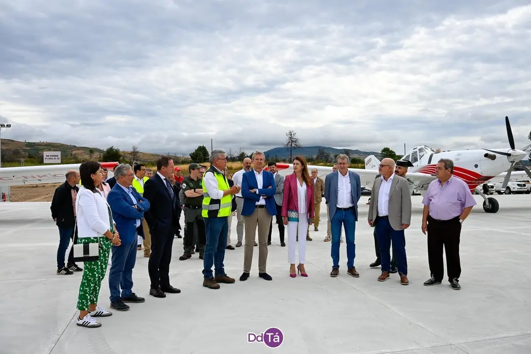 base a&eacute;rea-084
