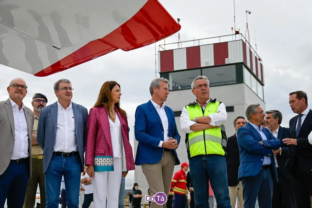 base a&eacute;rea-094