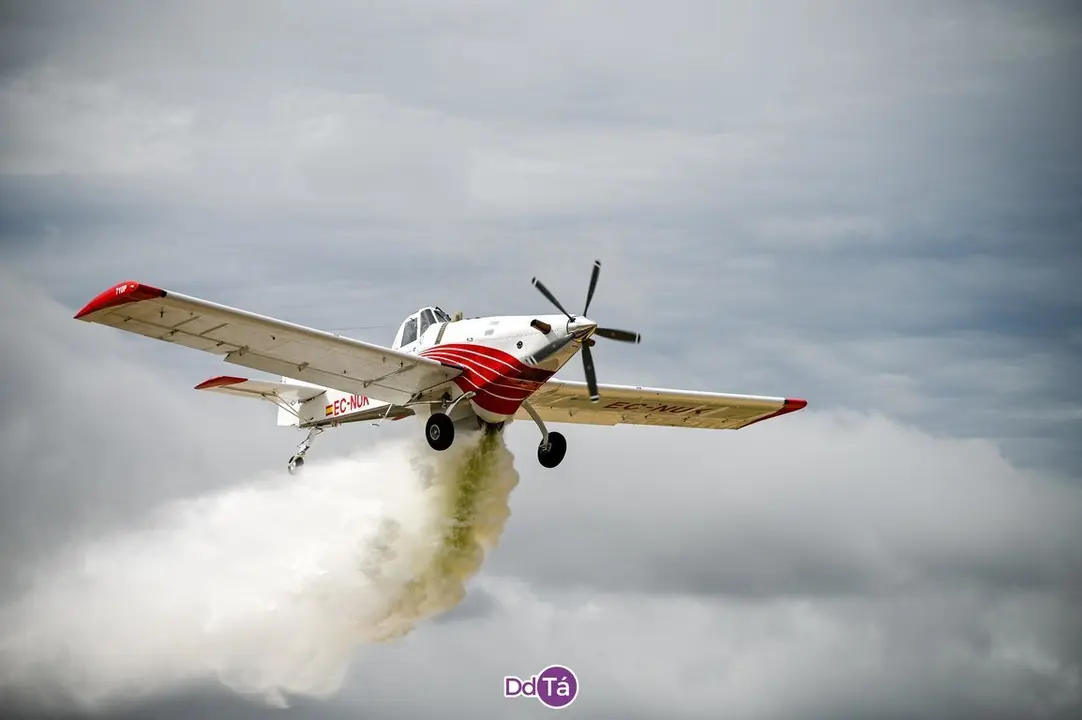 base a&eacute;rea-025