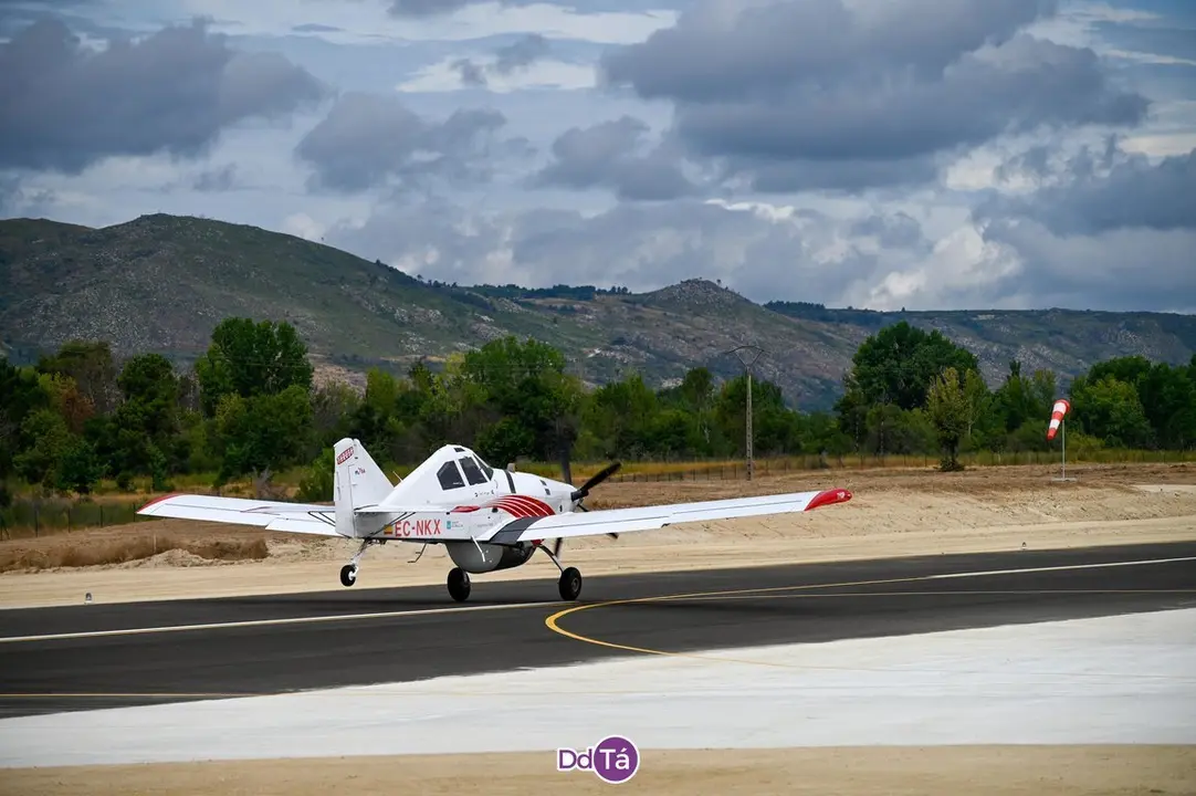 base a&eacute;rea-036