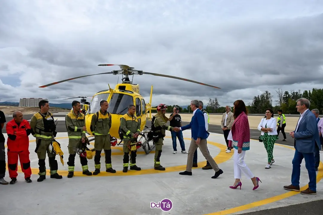base a&eacute;rea-072