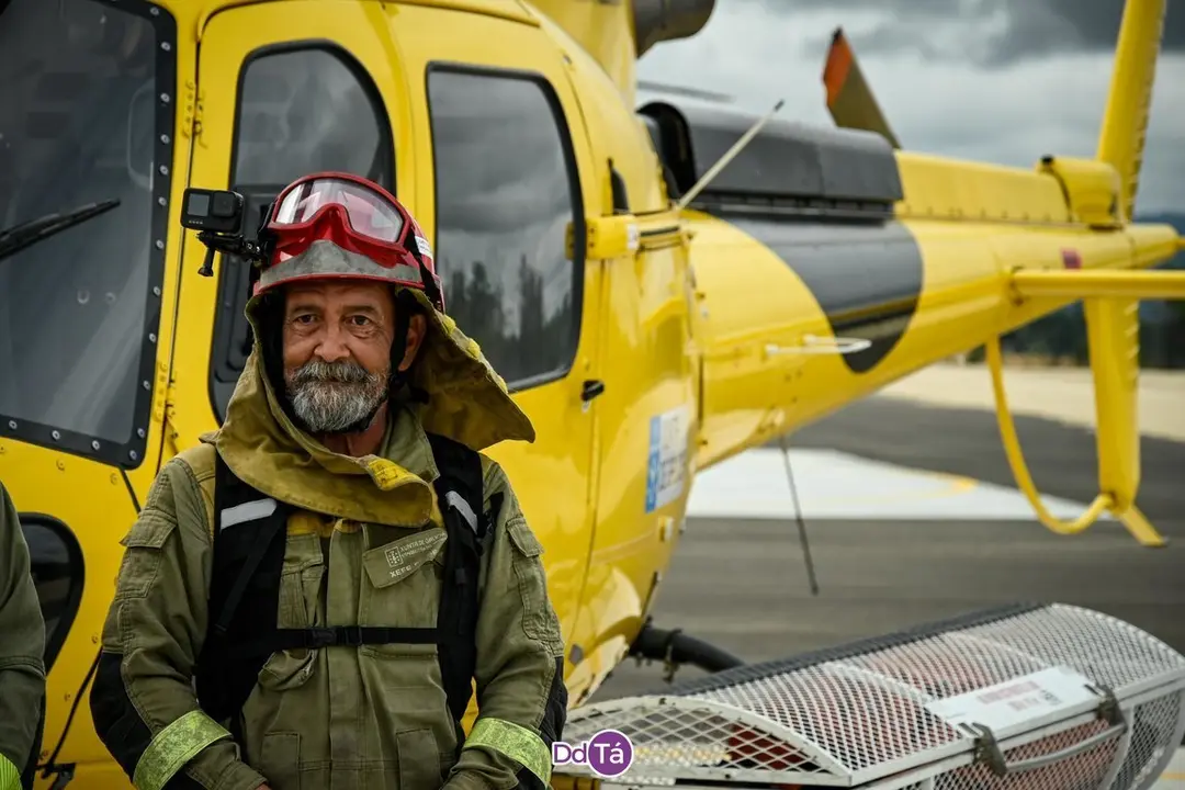 base a&eacute;rea-073