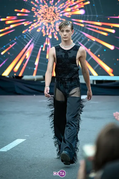 resumen desfile-28