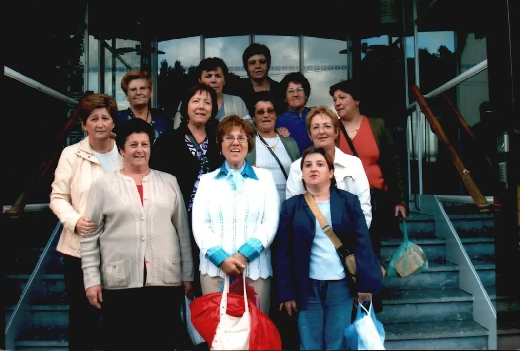 Asociaci&oacute;n mulleres rurais O Cruceiro-Matam&aacute;_MMRR O Cruceiro Matama