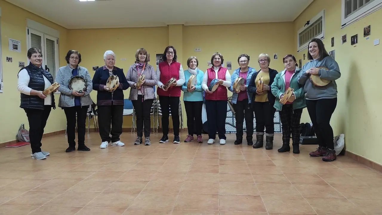 Asociaci&oacute;n mulleres rurais O Cruceiro-Matam&aacute;_Obradoiro Pandeireta 2023