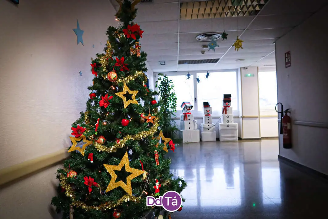 DECORACION HOSPITAL VERIN NAVIDAD 2024-15