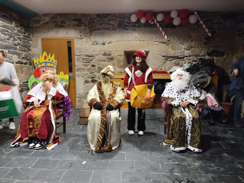 20250105 Reis Magos a Gudi&ntilde;a, Casa da Vi&uacute;va (2)