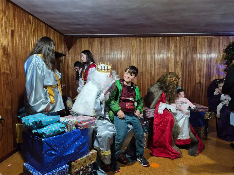 20250105 Reis Magos Laza (1)