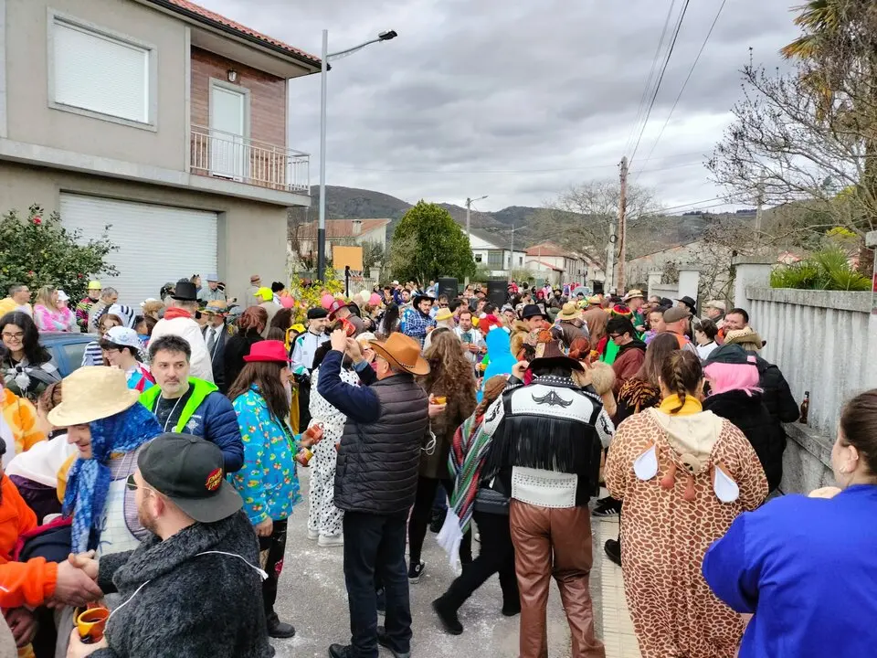 20250303 Entroido O&iacute;mbra, luns de adegas, fotos cedidas (2)
