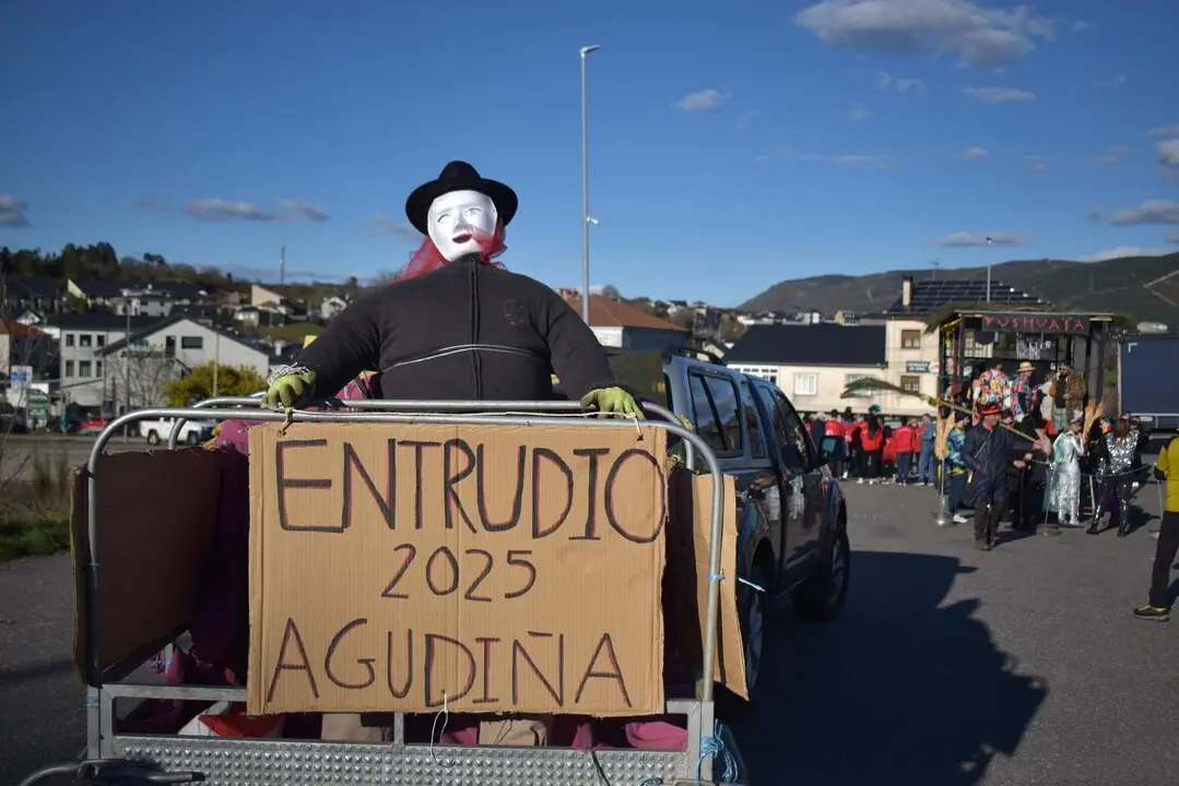 20250301 Entroido A Gudi&ntilde;a, desfile s&aacute;bado, fotos Os Torgueiros (1)
