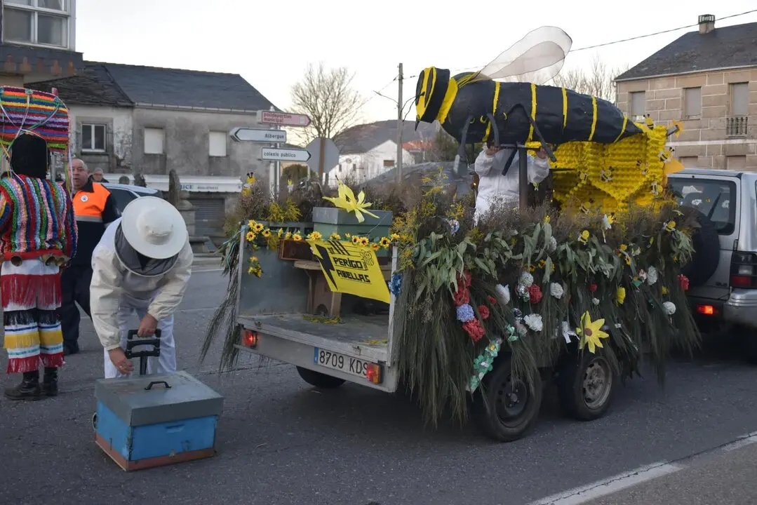 20250301 Entroido A Gudi&ntilde;a, desfile s&aacute;bado, fotos Os Torgueiros (18)