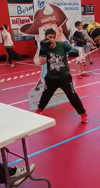 20250329 Boxeo DF Ver&iacute;n Campeonado galego de formas 6 a 16, en Ribeira (20)