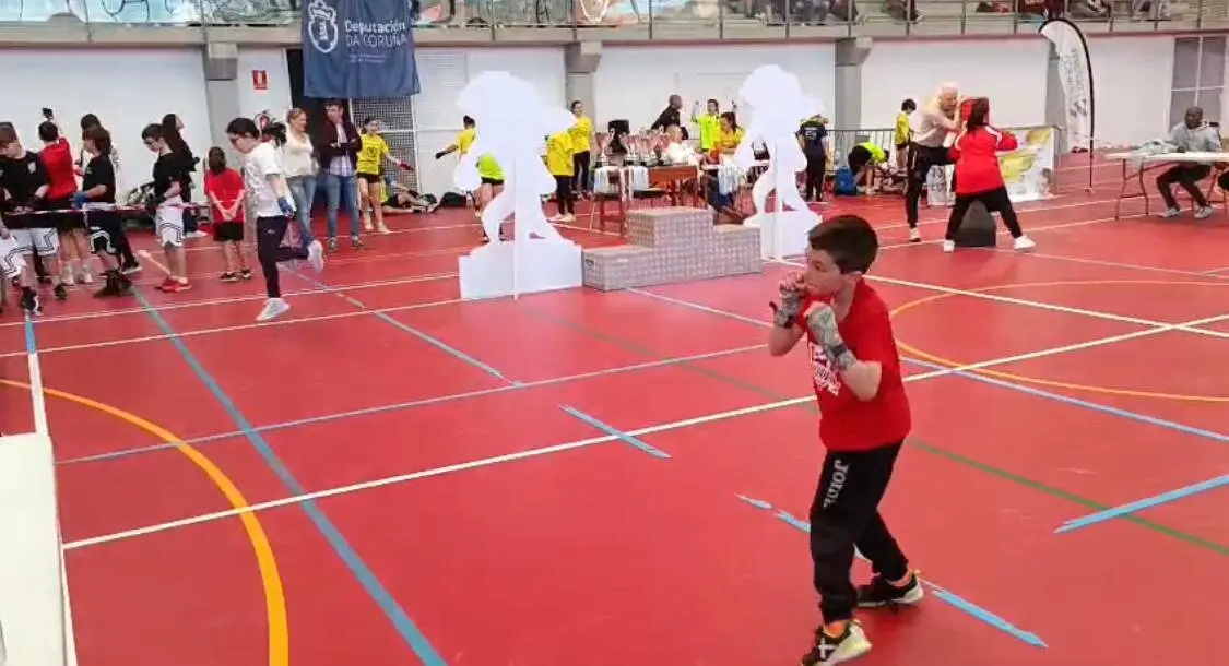 20250329 Boxeo DF Ver&iacute;n Campeonado galego de formas 6 a 16, en Ribeira (24)