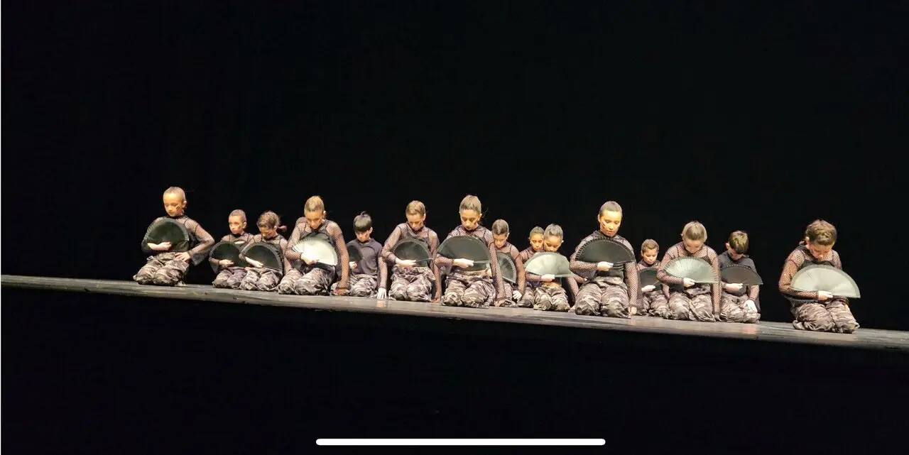 202504 Escuela de danza Diversity 02