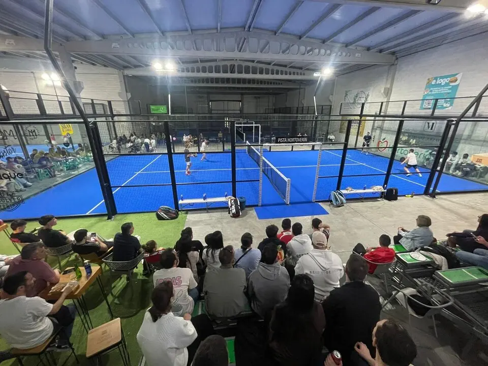 20250518 III Torneo solidario p&aacute;del Ver&iacute;n contra el c&aacute;ncer (3)