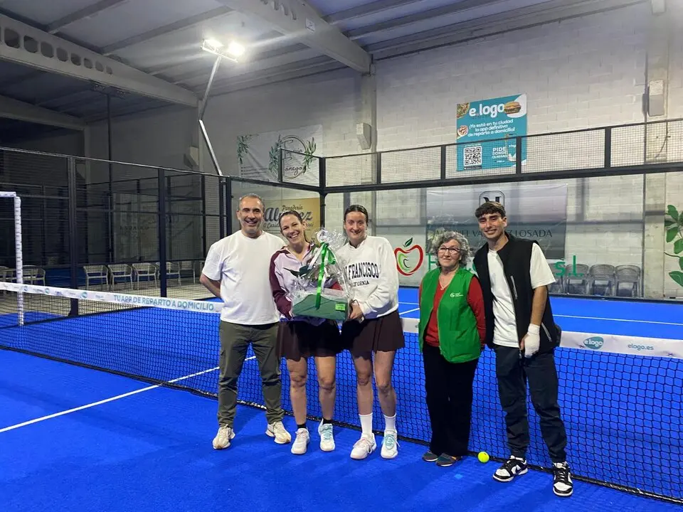 20250518 III Torneo solidario p&aacute;del Ver&iacute;n contra el c&aacute;ncer (9)