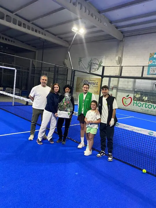 20250518 III Torneo solidario p&aacute;del Ver&iacute;n contra el c&aacute;ncer (12)