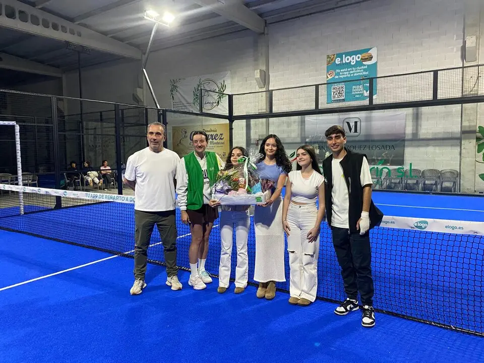 20250518 III Torneo solidario p&aacute;del Ver&iacute;n contra el c&aacute;ncer (16)