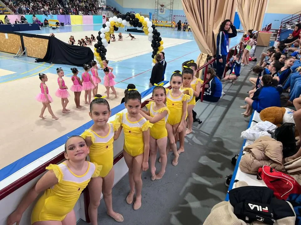 20250511 Club ximnasia r&iacute;tmica ver&iacute;n Fase 2 copa deputaci&oacute;n ourense 2025  (12)