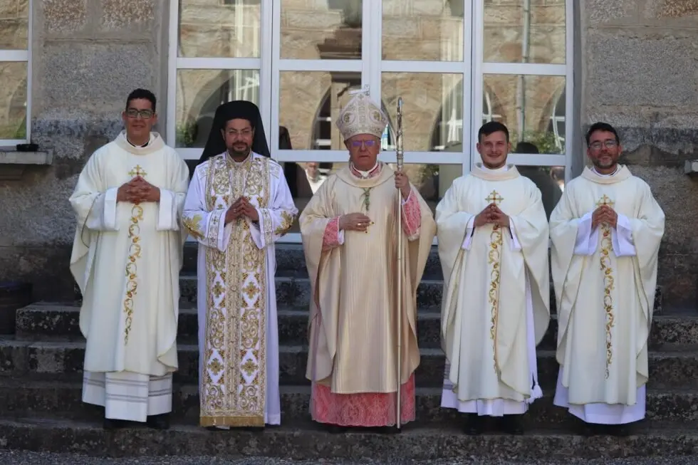 20250524 ordenaci&oacute;n sacerdote Francesco Salvatori, di&aacute;cono ver&iacute;n (13)