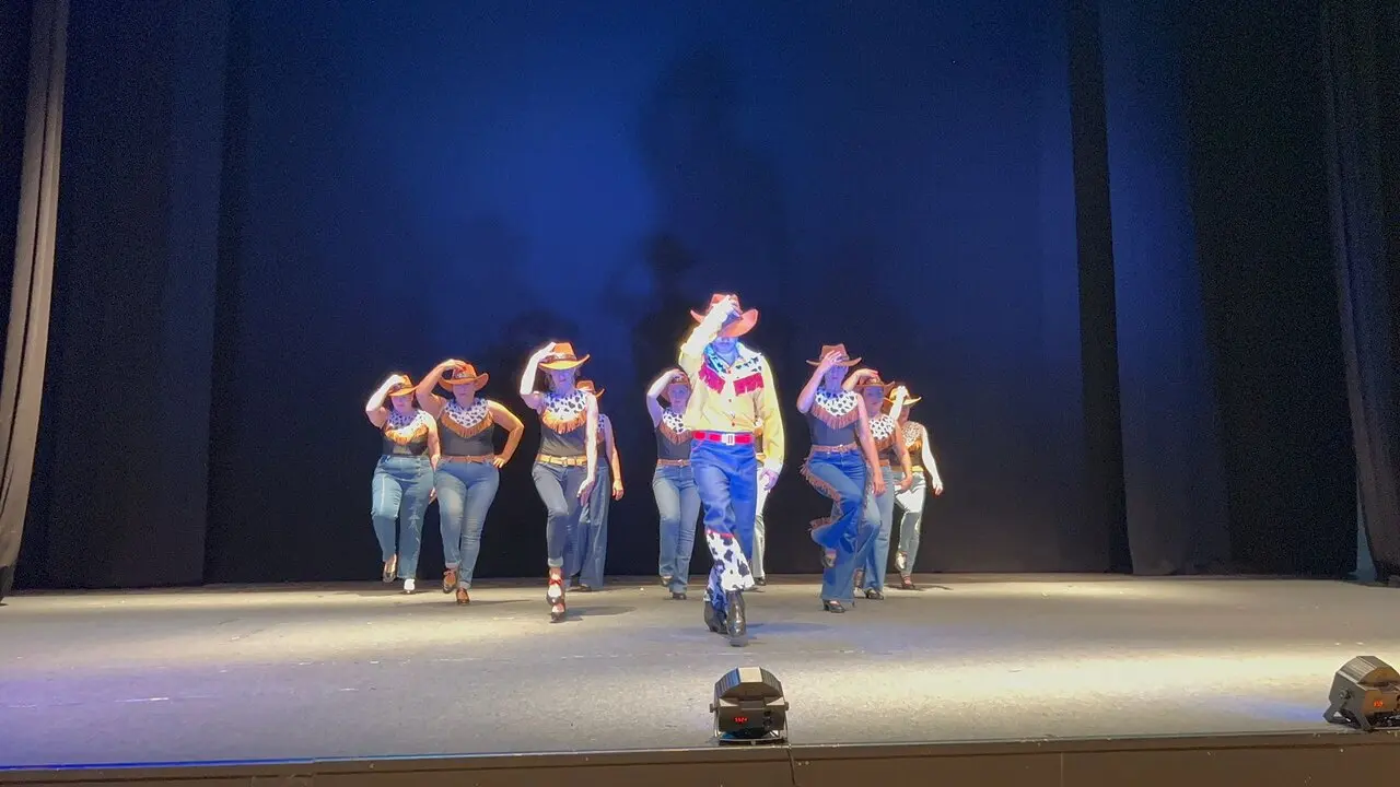 202505-06 Diversity, gala fin de curso  (54)
