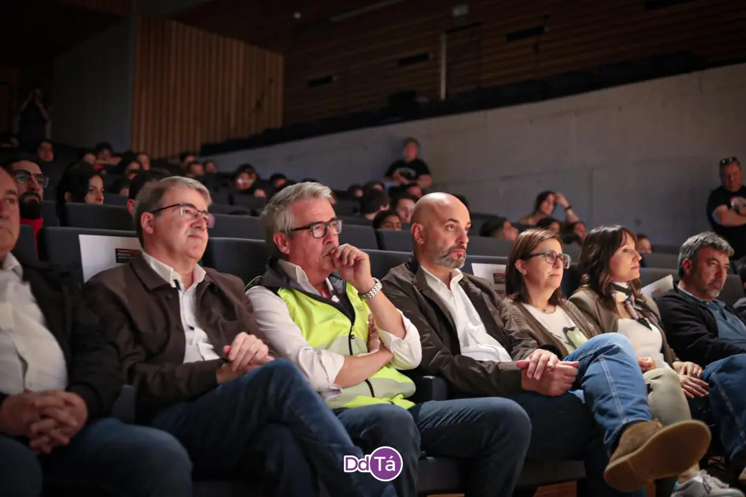 auditorio_prende conciencia 2025-43