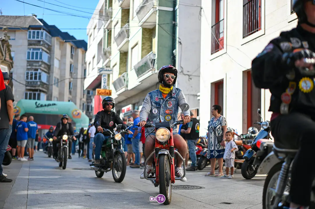 VESPAS E LAMBRETTAS-035