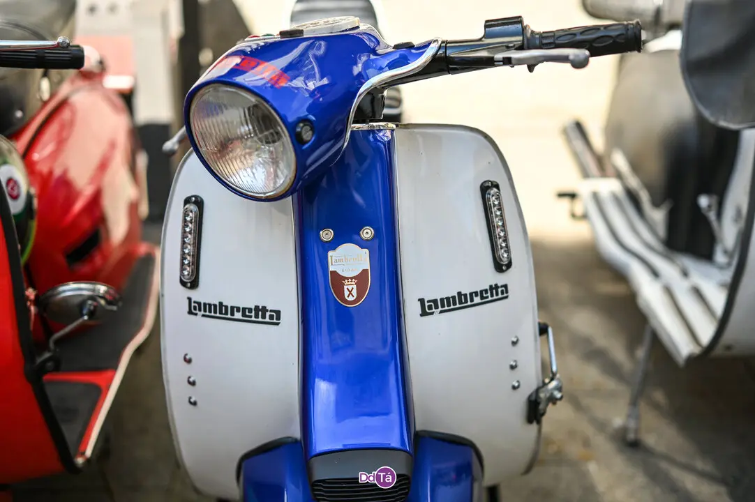 VESPAS E LAMBRETTAS-050